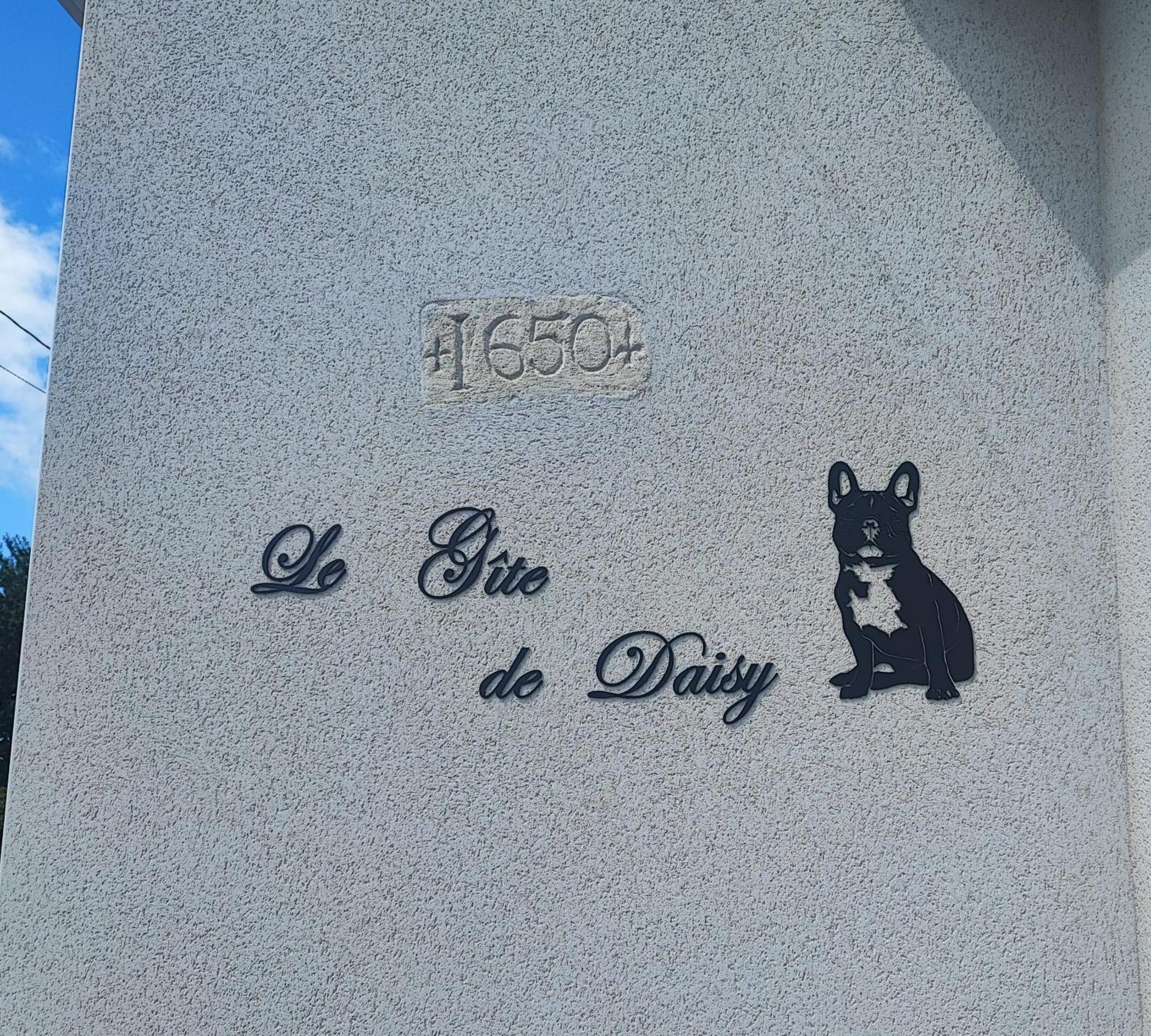 Le De Daisy